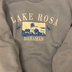 Blå tröja - Storlek S blå varm tröja