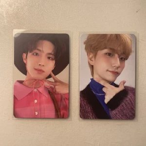 xdinary heroes junhan & gunil photocards - tradear/säljer dessa två pcs då jag redan hade dem sedan innan. tradear helst mot ode pcs. skriv om du vill köpa eller tradea (och isåfall vilken/vilka du vill byta mot), och om du vill ha en eller båda photocardsen. | 1 för 40 kr | 2 för 80 kr |