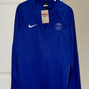 PSG Tracksuit - Oanvändbar äkta psg tracksuit (har ej kvitto) 