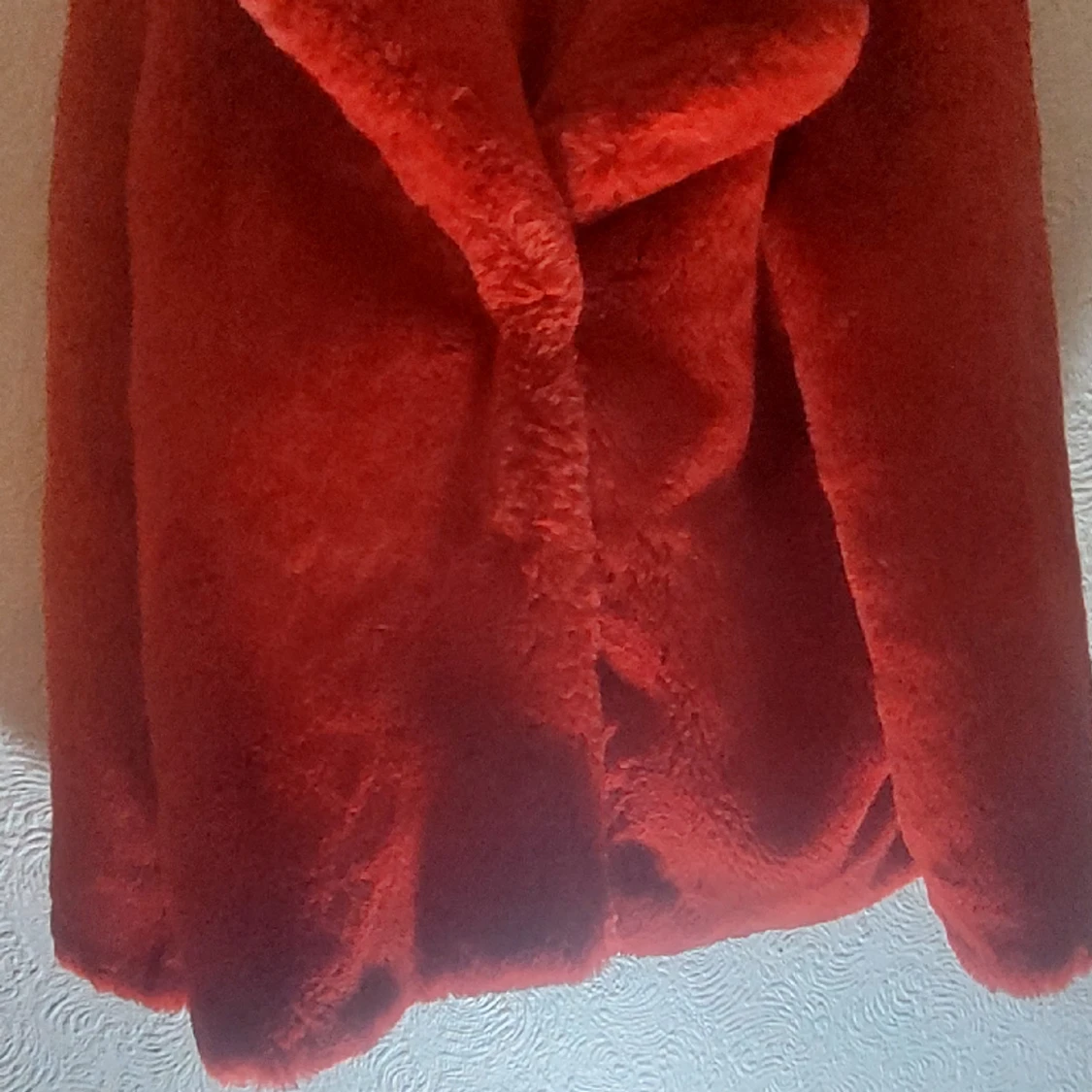 Red fur coat - 91