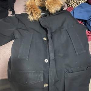 Woolrich jacka parka storlek xs men passar s  Nypris 8000 