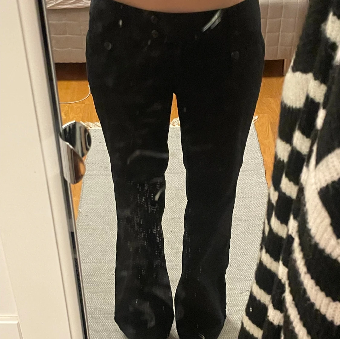 svarta kostymbyxor - 90