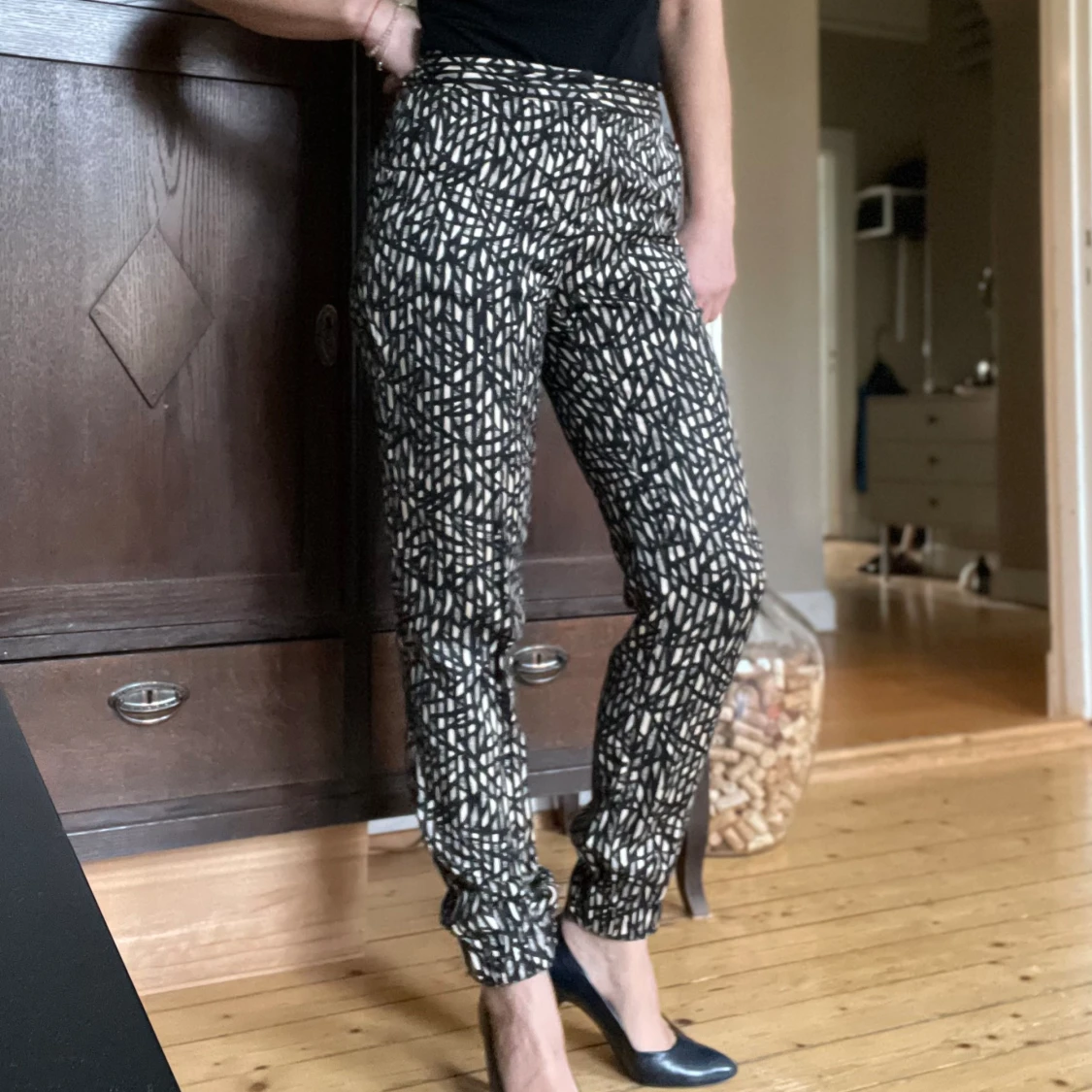 Coola byxor från Part Two i stl 32 - 90