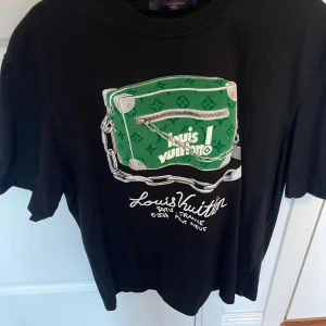 Louis Vuitton  - Storlek M 