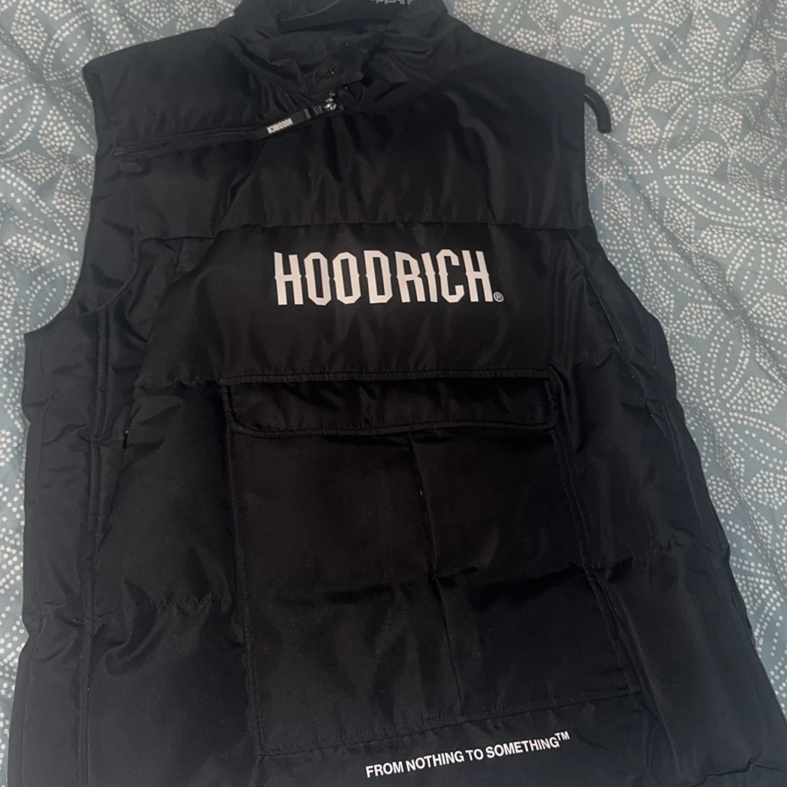 Hoodrich väst