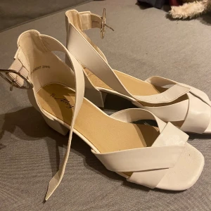 Klackskor - Använda en gång 