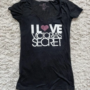 Tight Victoria secret  tröja   - Superfin, mesh aktig (lite genomskinligt tyg). 