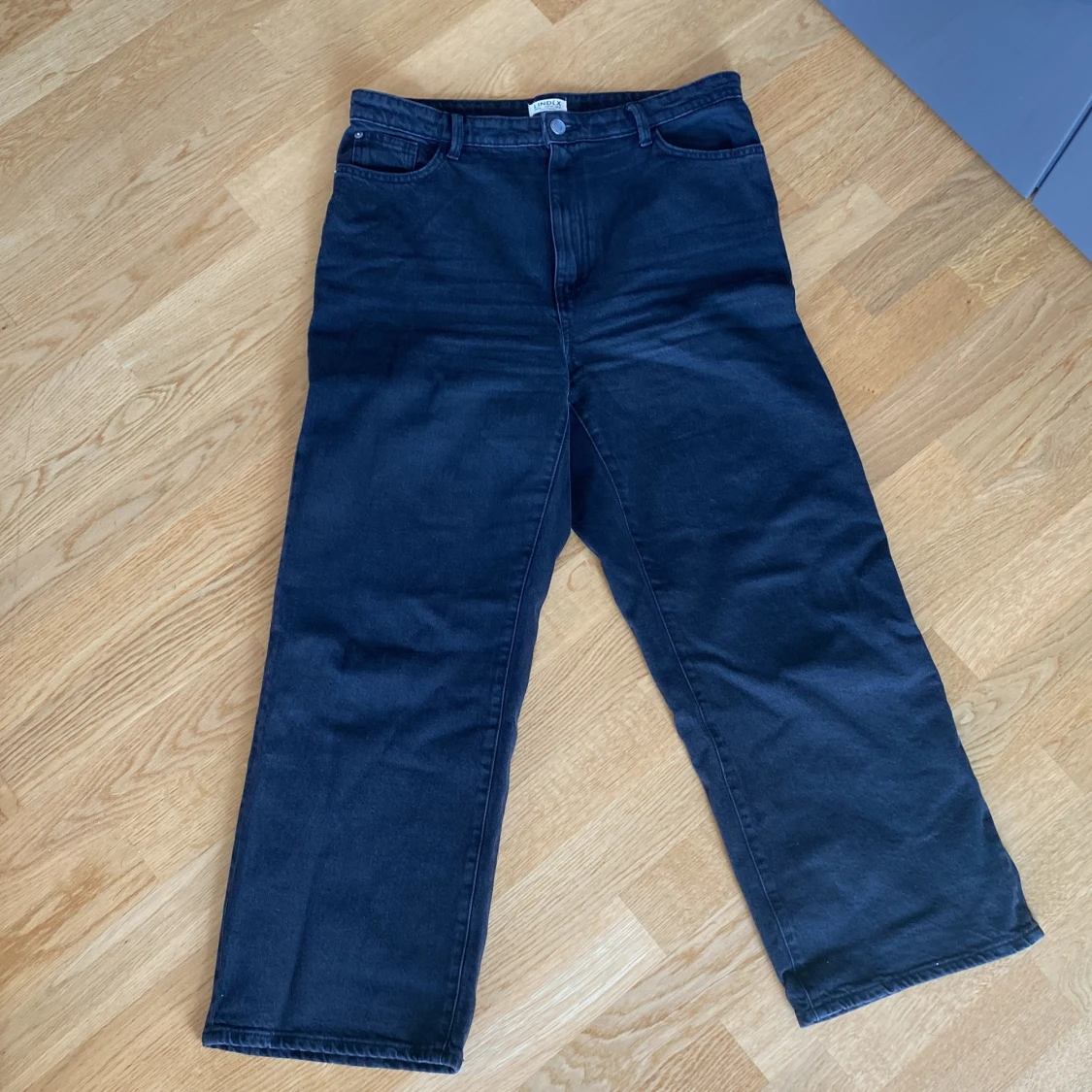 Svart jeans från Lindex