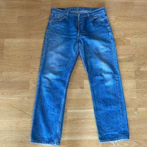 Levis501  - Ett par blåa 501 från levis- behöver man säga något mer? Använda men i bra skick 