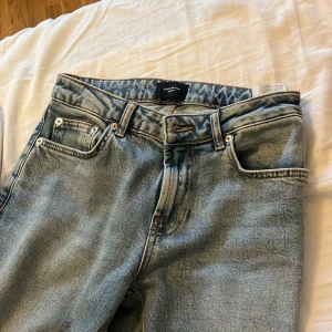 Blåa jeans  - Jätte fina jeans från veromoda