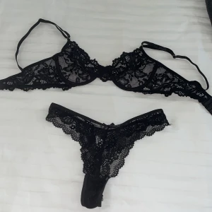 Underklädesset  - Helt oanvänt