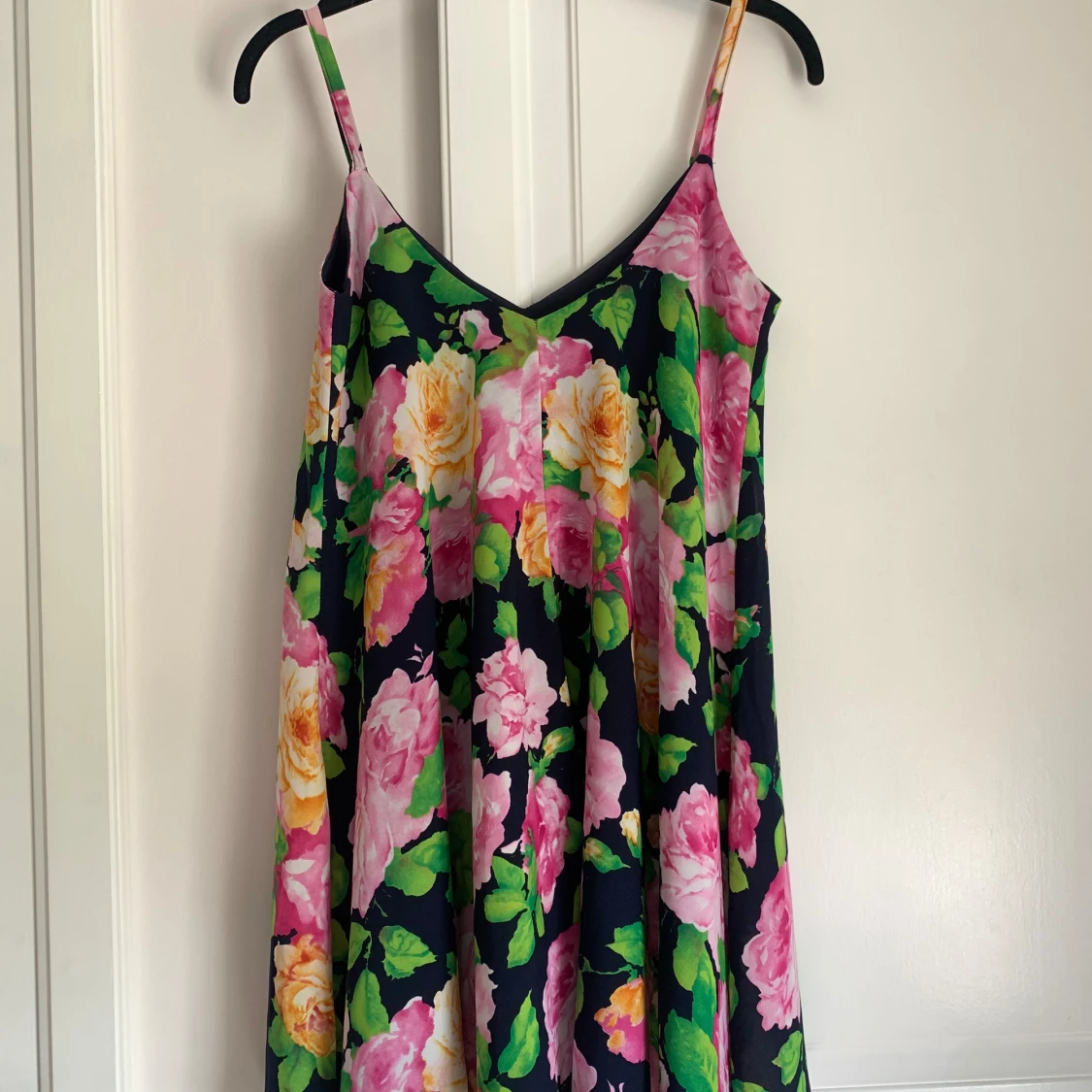 Blommig klänning - Oneness - 90