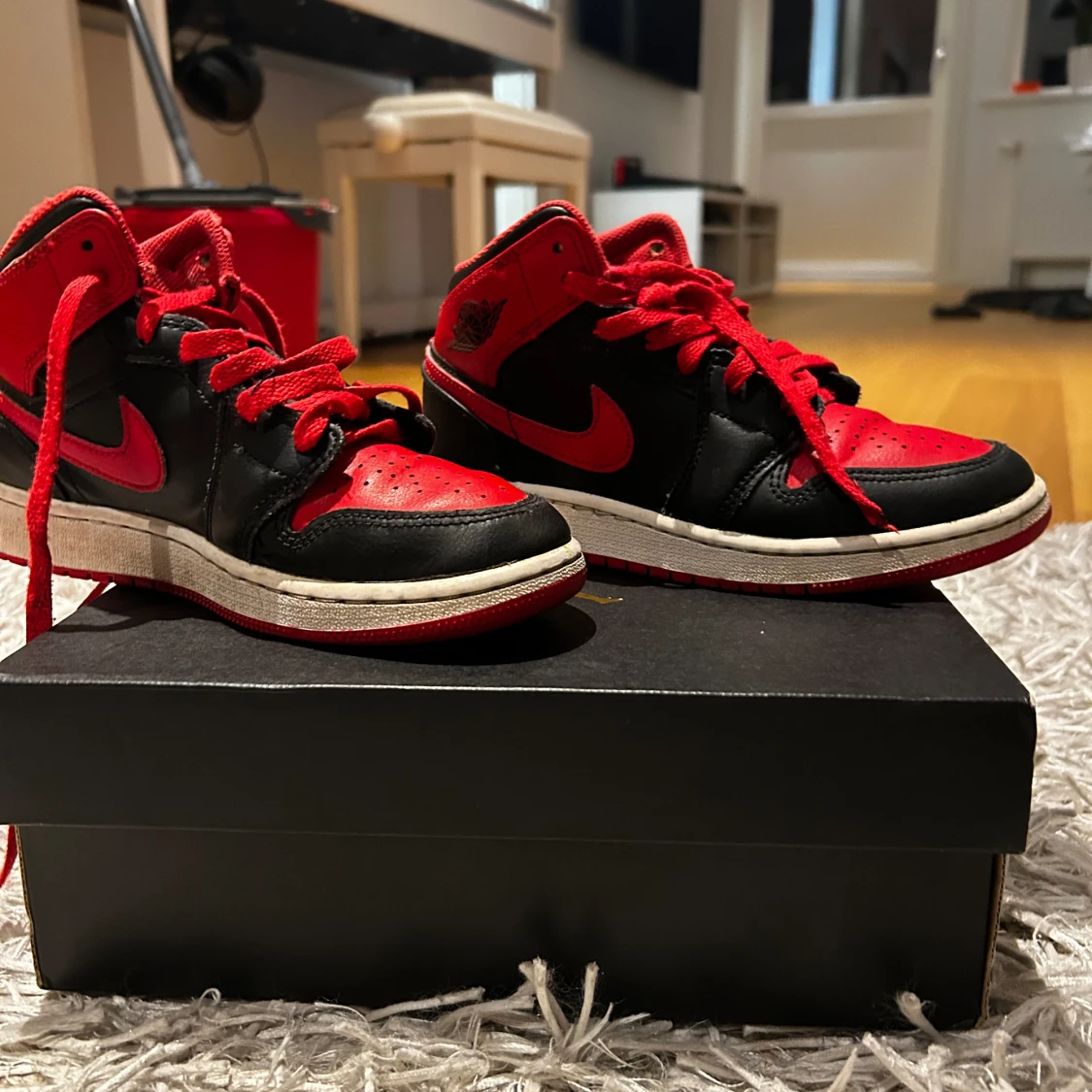 Jordan 1 mid 