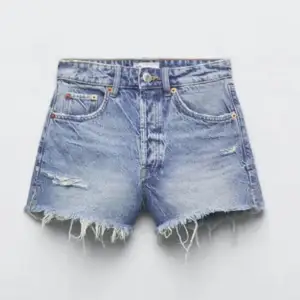 Jeansshorts från zara 