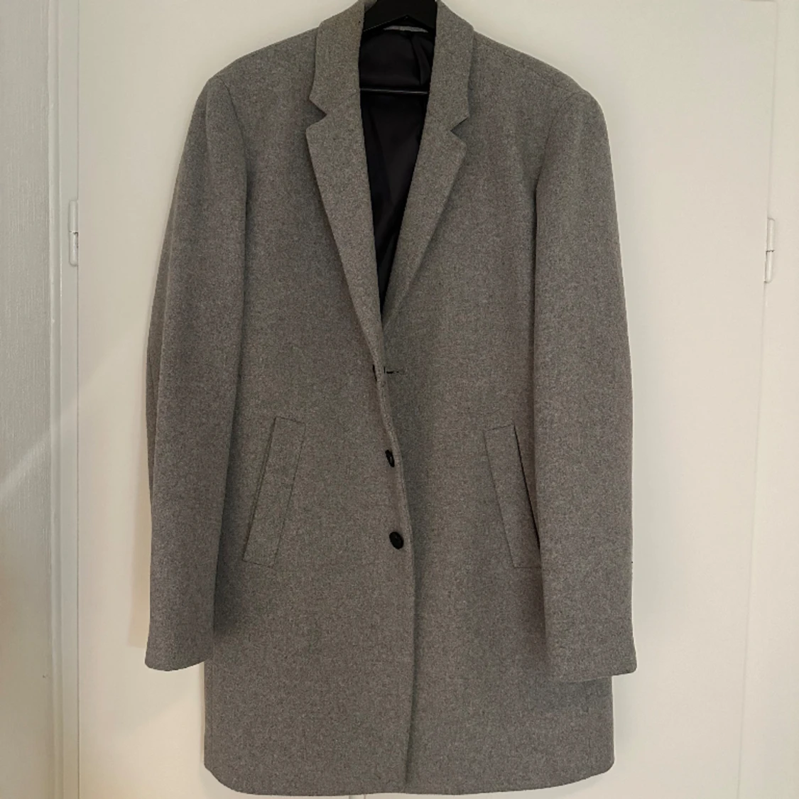 Grå rock i fint skick! 