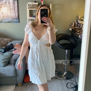 Student klänning  - Perfekt klänning till studenten och sommaren!☀️ 