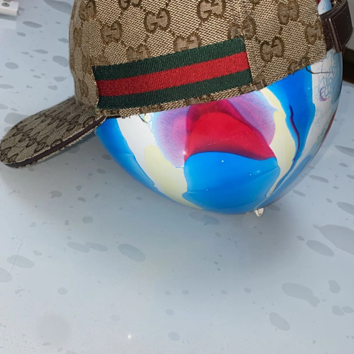 Gucci Keps för 800kr hör av vid intresse (storlek S)