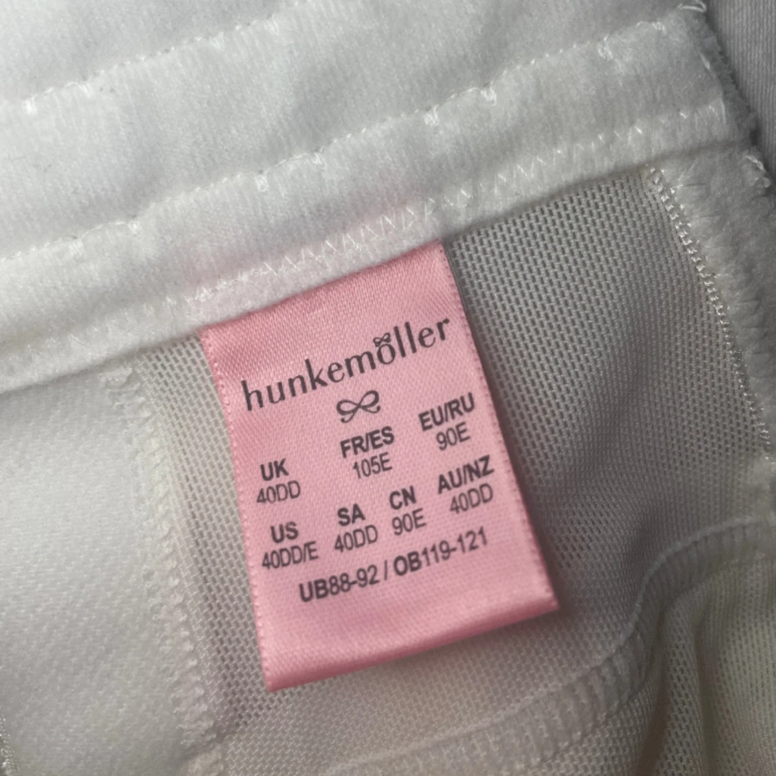 Hunkemöller vadderad longline bygelbehå malika 90E - 90