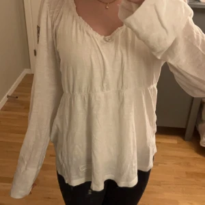 Blus - Säljer denna super söta blusen från Odd Molly