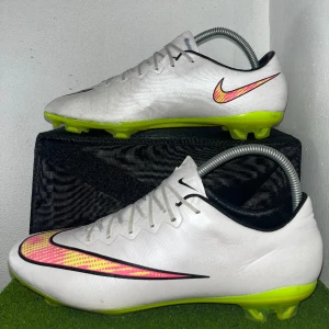 Nike Mercurial Vapor 10 Elite FG - Nike Mercurial Vapor 10 Elite FG “Shine Through” 🕊️, skick- 7.8/10