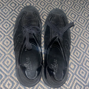 Hogan made in italy skor - Fina skor som var för stora. Nytt pris ca 1400