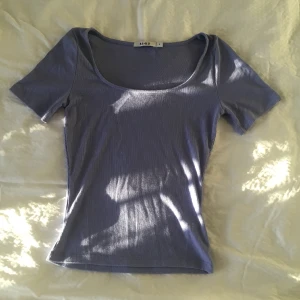 Tröja  - Söt lila tröja ifrån Nakd🥰