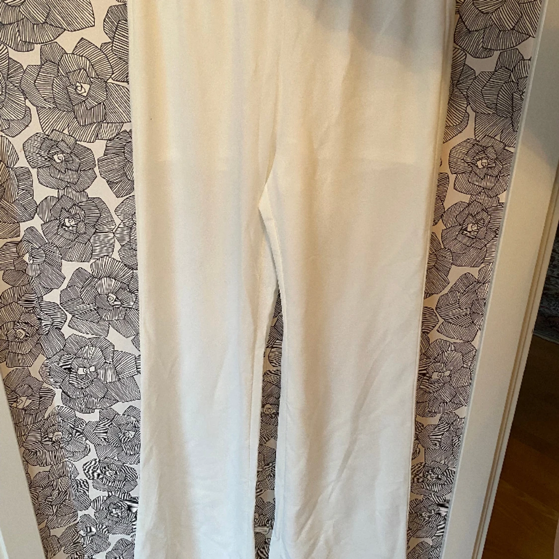 Vita kostymbyxor  - 90