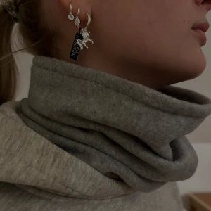 Grå buff - Vårat första dropp!!!🪩 Modellen 01 i färgen light grey  