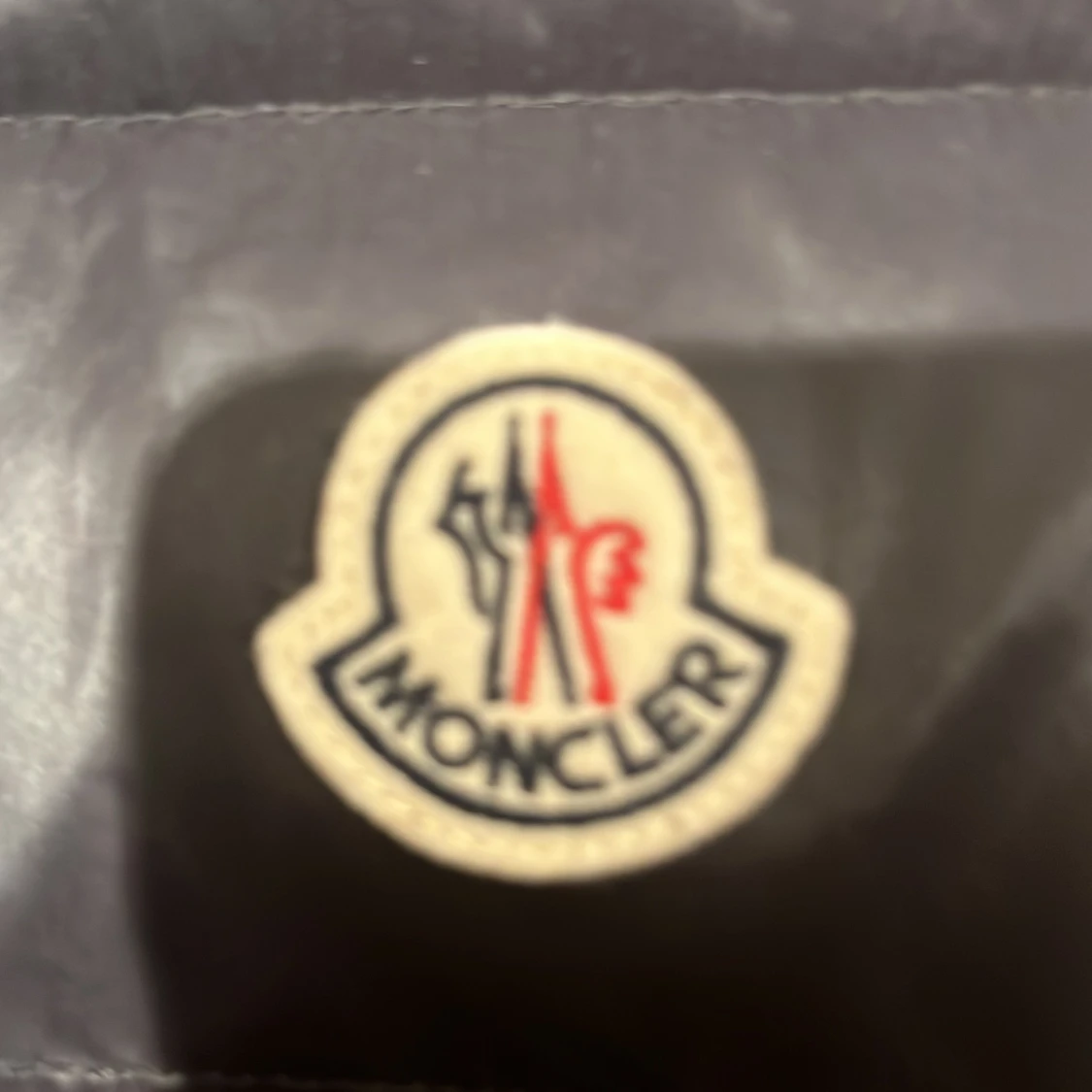 Moncler väst - 90