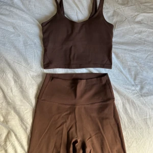 Famme set  - Använt fint set. Storlek XS i topp och S i shorts