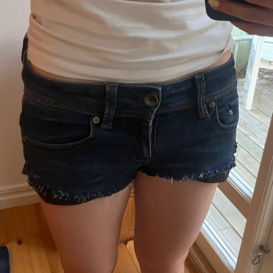 Blåa lågmidjade shorts - 90
