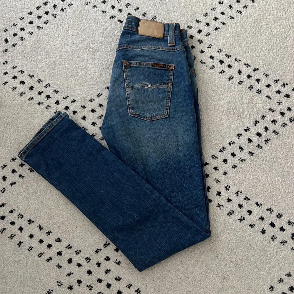 Köpte fel storlek, 10/10 skick riktigt snygga och bra att ha t sommaren!. Jeans & Byxor.