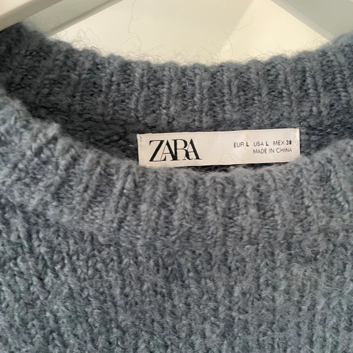 Blå stackad tröja Zara - 90