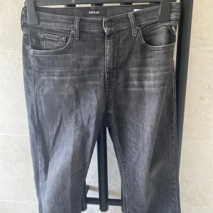 Replay - Tja säljer dom här replay jeansen nypris runt 1000 hör av er vid minsta fundering 