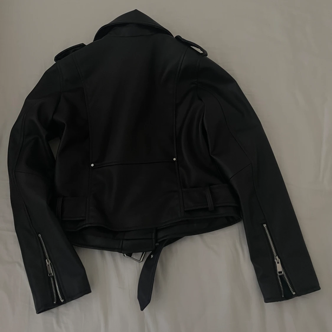 Zara - läderjacka  - 90