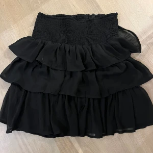 Volang kjol - Insydd i midjan