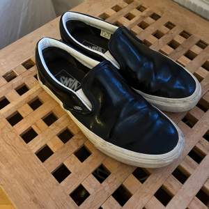 Svarta Vans