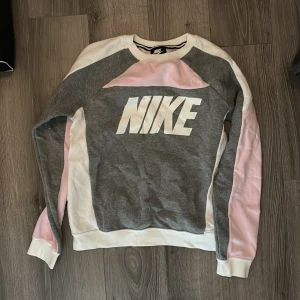 Nike  - Nike sweatshirt storlek xs