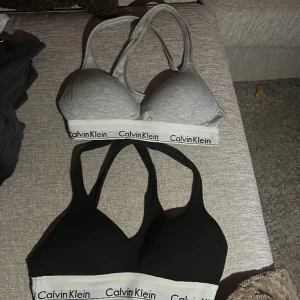 Calvin Kline  - Säljer två bh som är andväna endast en gång. Dem är i stolek s. Säljer på grund av att vill inte ha dem mer ❤️ priset kan även diskuteras 
