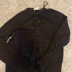 Kofta - En fin svart kofta från hm💓