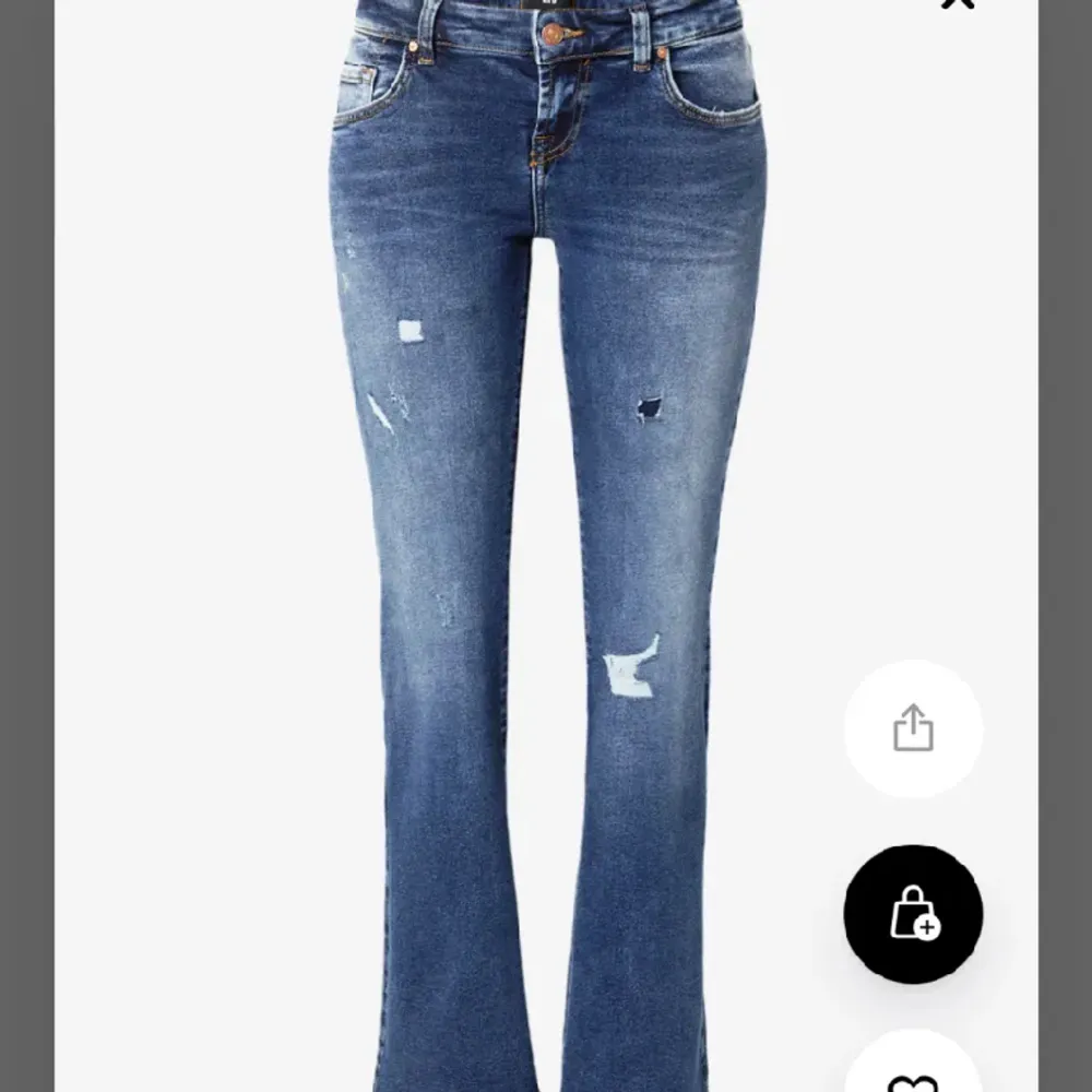 Säljer mina fina ltb bootcut jeans!💕Köpta här på plick men för korta för mig, skick: 9/10. Skickar mer bilder privat!💕. Jeans & Byxor.