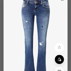 Säljer mina fina ltb bootcut jeans!💕Köpta här på plick men för korta för mig, skick: 9/10. Skickar mer bilder privat!💕