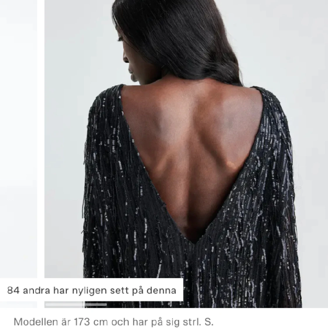 Scarlet svart klänning - 91