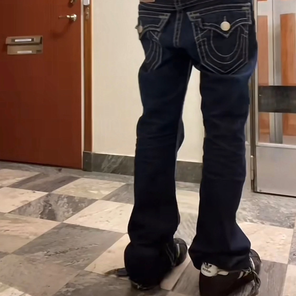 SÖKER BOOTCUT JEANS  - 90