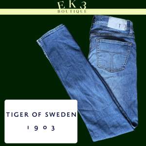 Tiger of sweden slim jeans Perfekt skick Storlek Midja: 29 Längd: 32
