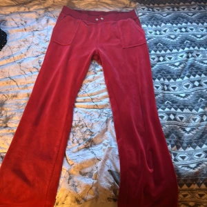 Juciy byxor jätte fina att ha på sig  - Fin