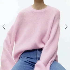 Rosa arket tröja - Rosa stickad mohair tröja från arket, intressekoll!!💓fint skick!