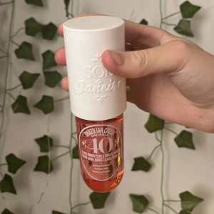 Sol de Janeiro  - Hej säljer min som de Janeiro i doft 40 för 150kr! Endast använd 2ggr