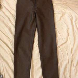 Freddy Wr Up - Freddy Wr Up högmidjade full längd  Endast testade.  Nypris 3046kr nu 2000kr Storlek S  Kan mötas upp  Kan också skickas mot porto och emballage kostnad.