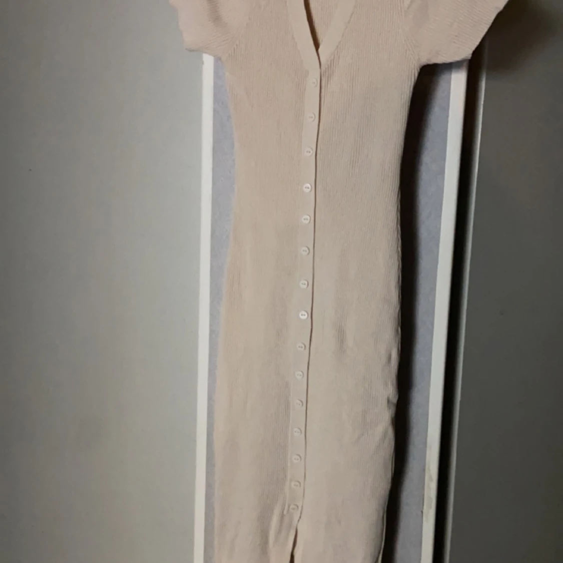 Beige klänning - 91